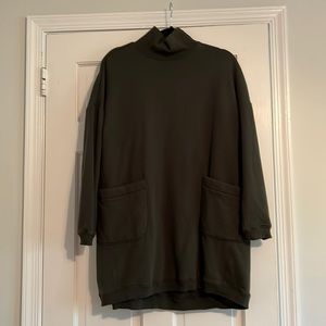 Tuckernuck Pomander Place Forest Green Porter dress Size M